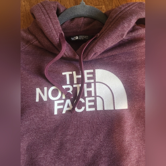 Women's north face hoodie maroon - Picture 3 of 5